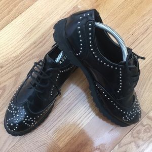 EUC Doc Martens Style Shoes
